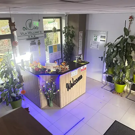 William's 3*
